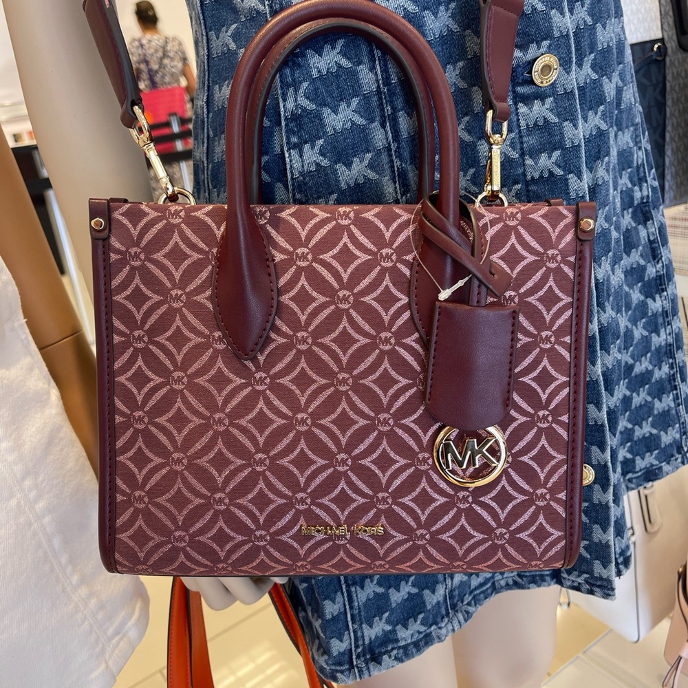 Michael Kors Mirella Small Metallic Logo Jacquard Crossbody Bag Oxblood Multi - Picture 4 of 16